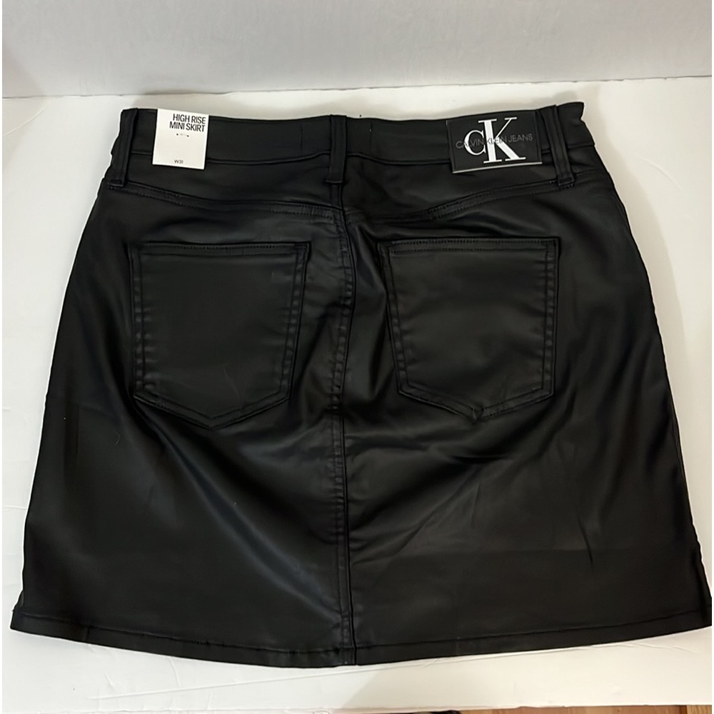 NWT Calvin Klein black high-waisted mini skirt eco-leather size 31 - Picture 8 of 8